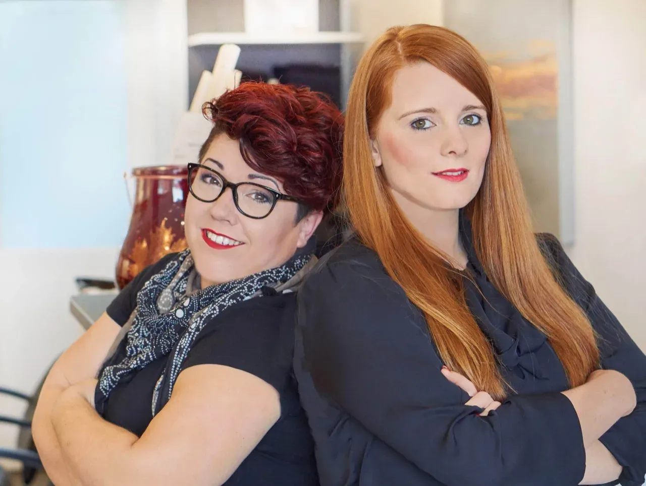 Teamfoto der Mitarbeitenden eines Friseursalons in Mönchengladbach